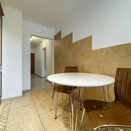 Wyspa Slodowa For 8 People By Bookinghost شقة