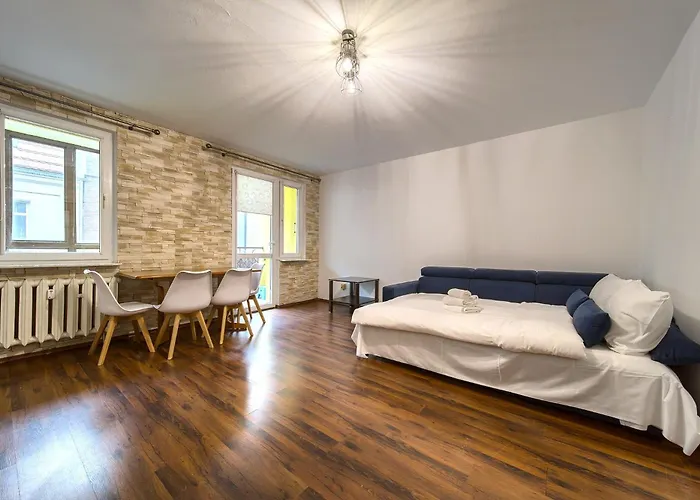 Wyspa Slodowa For 8 People By Bookinghost Wroclaw