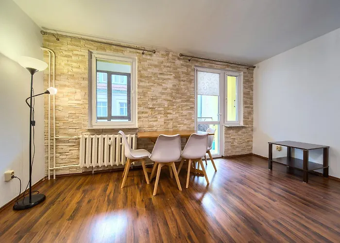 Apartment Wyspa Slodowa For 8 People By Bookinghost