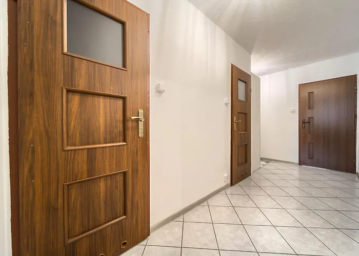 Wyspa Slodowa For 8 People By Bookinghost Wroclaw