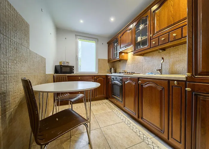 Wyspa Slodowa For 8 People By Bookinghost * Wroclaw