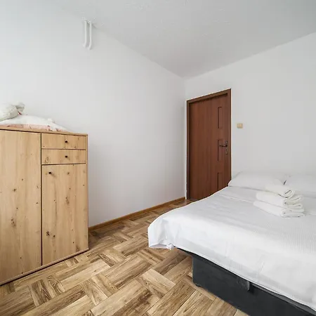 Appartement Wyspa Slodowa For 8 People By Bookinghost Wrocław