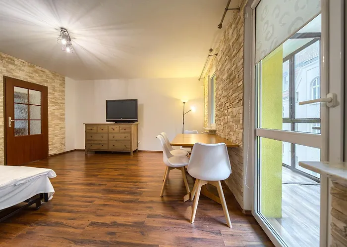 Apartment Wyspa Slodowa For 8 People By Bookinghost Wroclaw