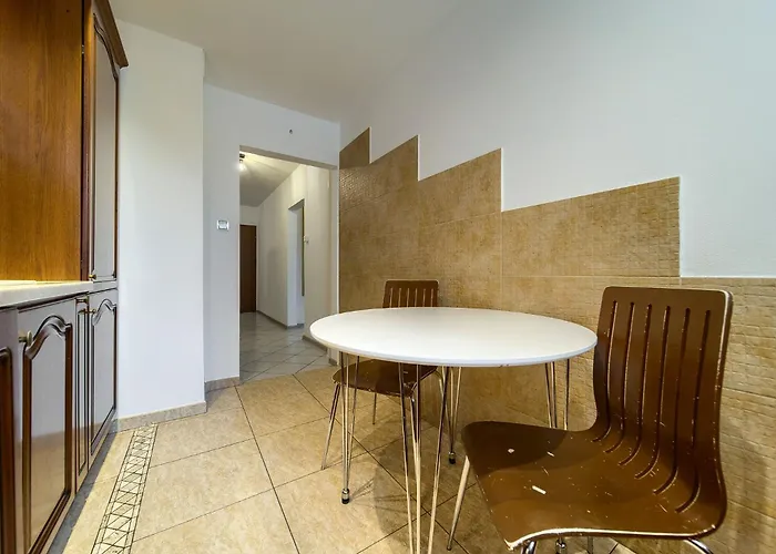 Wyspa Slodowa For 8 People By Bookinghost Apartment