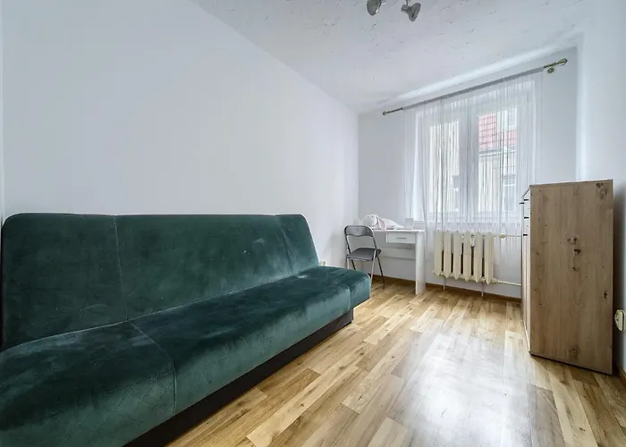 Wyspa Slodowa For 8 People By Bookinghost Wroclaw